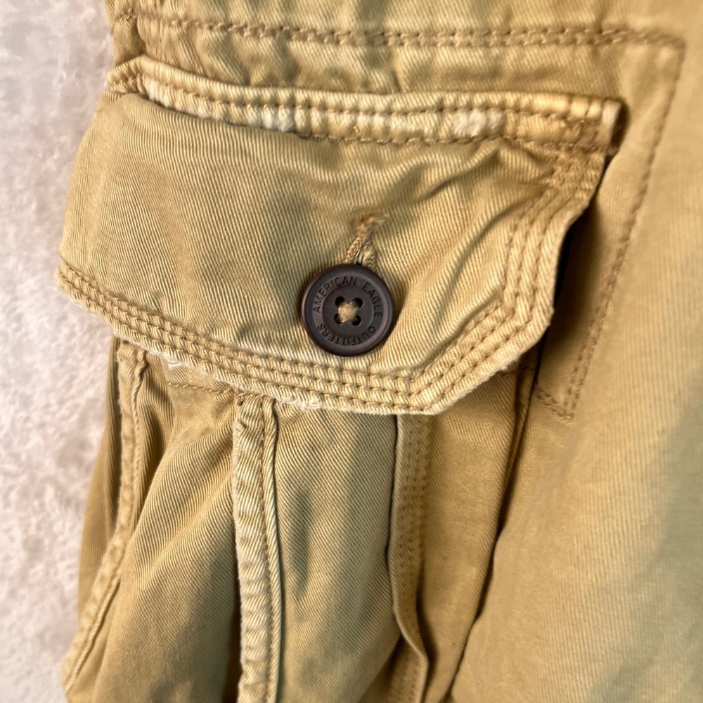 Y2K American Eagle Men's Cargo Shorts 36 / 37 Tan Khaki Classic Length Cotton - Picture 5 of 11